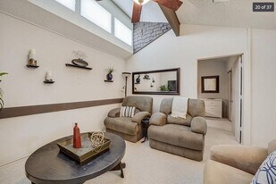 221 Venture Blvd S, Unit SI ID1314607P in Leander, TX - Building Photo