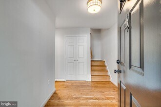 6421 Linway Terrace in McLean, VA - Building Photo - Building Photo