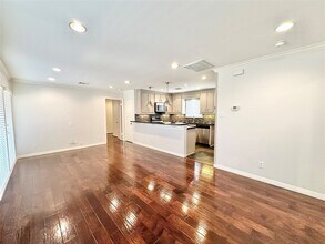 22 Champions Colony W in Houston, TX - Building Photo - Building Photo