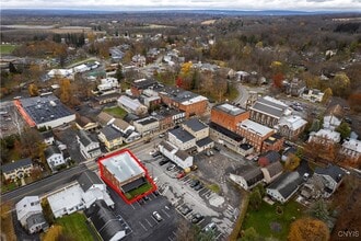 25 College St in Clinton, NY - Building Photo - Building Photo