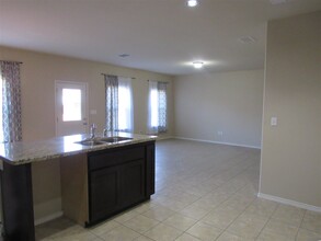 6106 Eusebio Dr in Laredo, TX - Building Photo - Building Photo