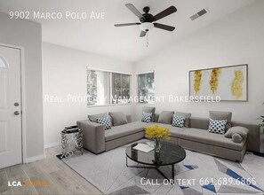 9902 Marco Polo Ave in Bakersfield, CA - Building Photo - Building Photo