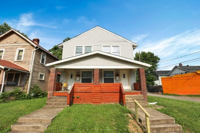 property at 448-450-450 N Champion Ave