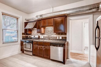 2730 N Downing St in Denver, CO - Building Photo - Building Photo