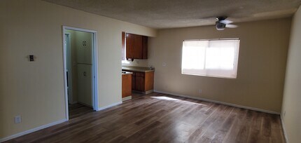 2100 Artesia Blvd in Torrance, CA - Building Photo - Building Photo