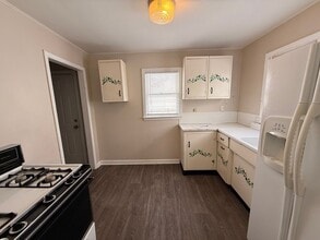 218 Walnut St in Circleville, OH - Building Photo - Building Photo