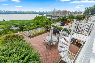 32 Bergen Ridge Rd in North Bergen, NJ - Building Photo - Building Photo