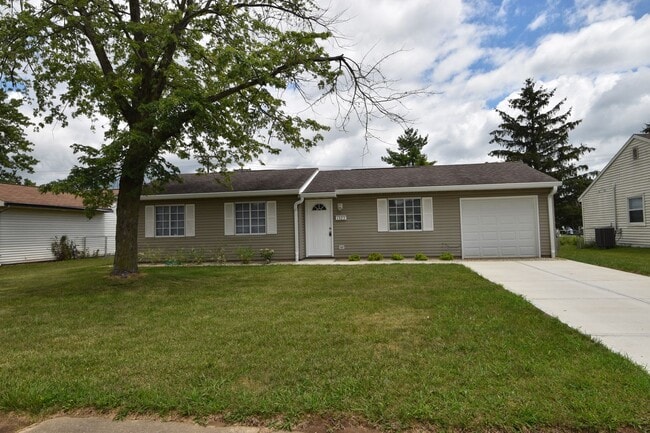 property at 1323 Meadow Ln