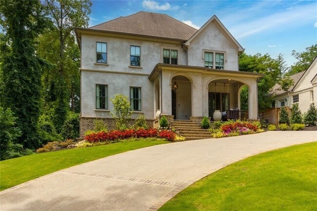 property at 91 Park Cir NE