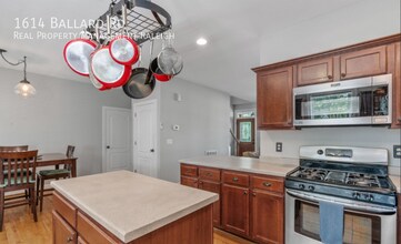 1614 Ballard Rd in Fuquay Varina, NC - Building Photo - Building Photo