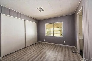 18950 Woodcrest Ln in Riverside, CA - Building Photo