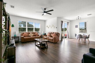 16044 Sonoma Grv Cir in Tampa, FL - Building Photo - Building Photo