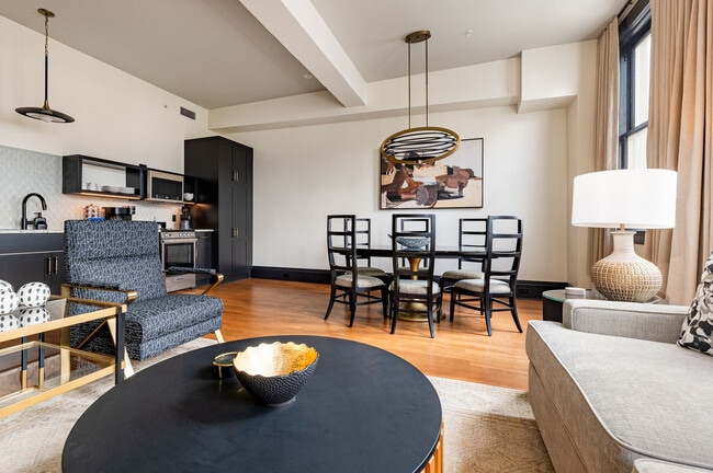1011 Canal St, Unit SI FL4-ID1513947P in New Orleans, LA - Foto de edificio - Building Photo