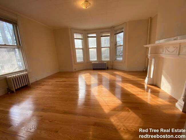 381 Harvard St in Cambridge, MA - Building Photo - Building Photo