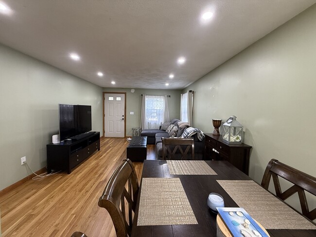 property at 39 Plimpton Ave