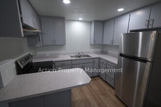 244 W Prairie St in Sequim, WA - Building Photo - Building Photo