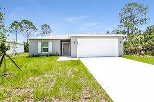 3061 Dagget Ave SE in Palm Bay, FL - Building Photo