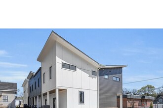 2248 Bailey Ave in Chattanooga, TN - Building Photo - Building Photo