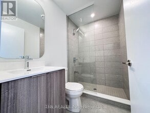 15 Richardson St in Toronto, ON - Building Photo - Building Photo