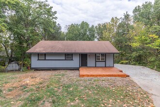 5714 N Maple Ct in Columbia, MO - Building Photo - Building Photo