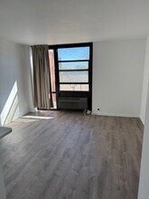 3021 S Michigan Ave, Unit 208 in Chicago, IL - Building Photo - Building Photo