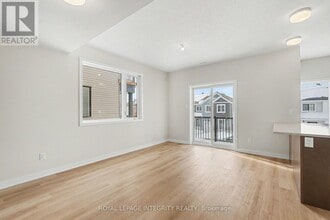 433 Mortar Ter in Ottawa, ON - Building Photo - Building Photo