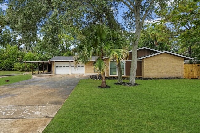 property at 632 Meadowlawn St