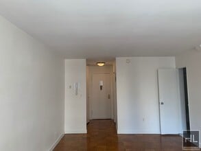 EAST 36 STREET, Unit 11D in New York, NY - Foto de edificio - Building Photo