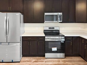 607 W Main St in Waukon, IA - Building Photo - Building Photo