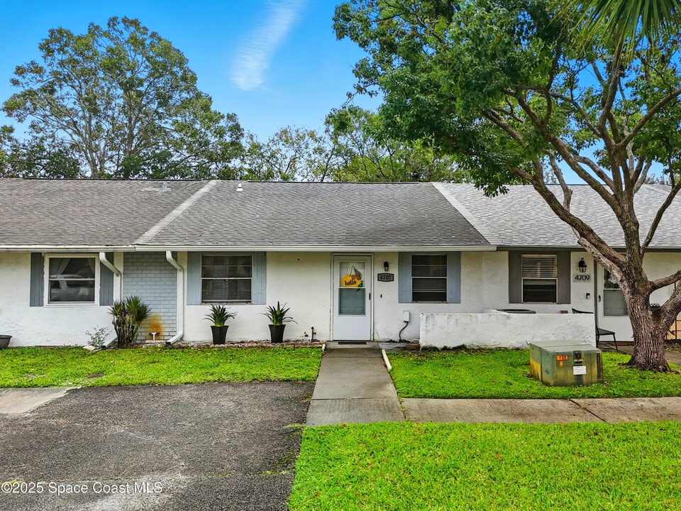 4707 Marengo Ln in Titusville, FL - Building Photo