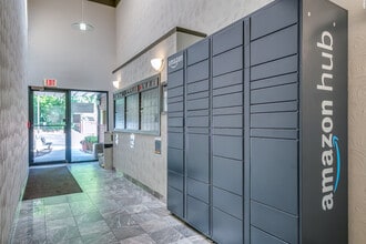 Mountain Village in Waukesha, WI - Building Photo - Lobby