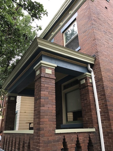 2215 Victor St in Cincinnati, OH - Building Photo - Building Photo