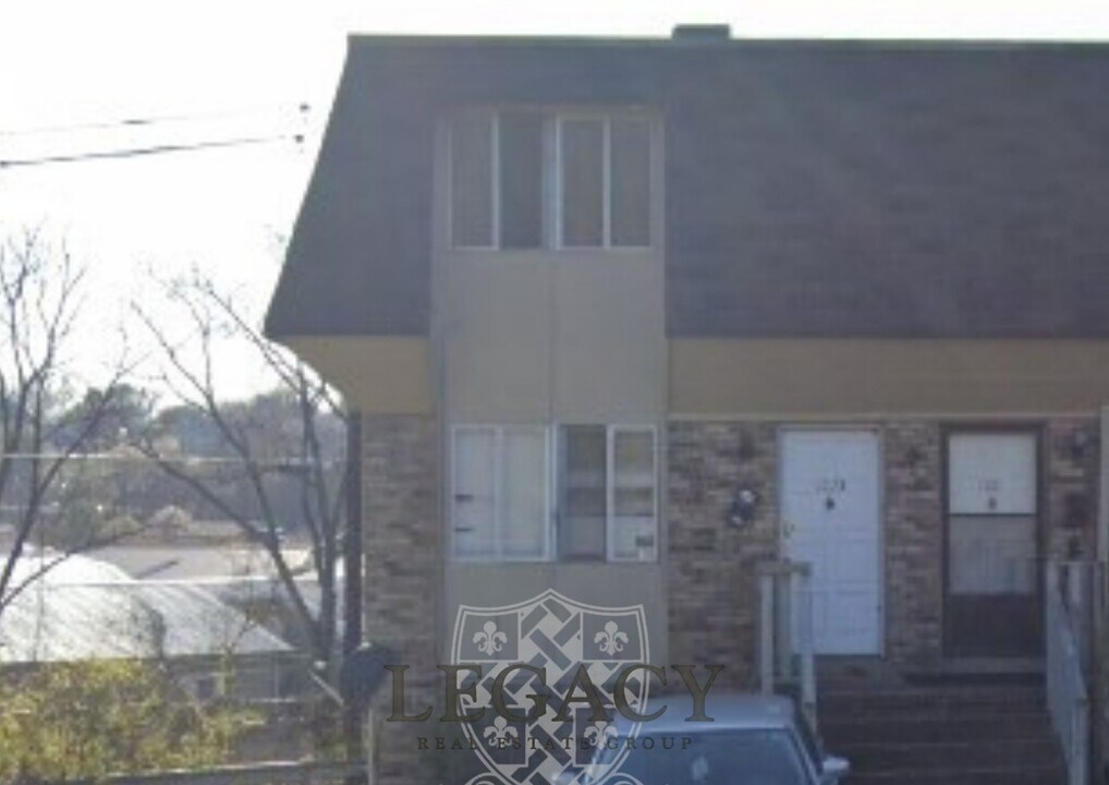 1073 Harold Dr in Nashville, TN - Building Photo