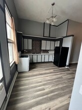 317 S Clinton Ave in St. Johns, MI - Building Photo - Building Photo