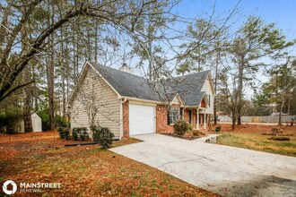 2972 Valley View Cir in Powder Springs, GA - Building Photo - Building Photo