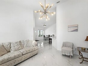 200 Gardens Edge Dr in Venice, FL - Building Photo - Building Photo