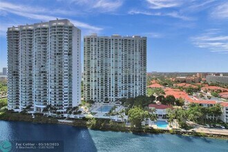 3301 NE 183rd St in Aventura, FL - Building Photo - Building Photo