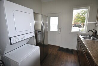 213 E Kingsley St in Ann Arbor, MI - Building Photo - Building Photo