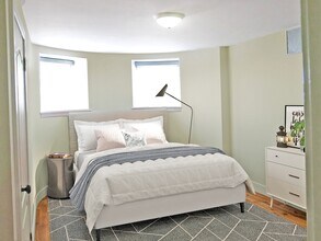 1805 Beacon St, Unit 3## in Brookline, MA - Building Photo - Building Photo