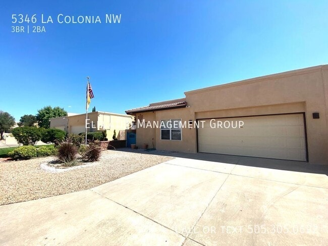 5346 La Colonia Dr NW in Albuquerque, NM - Building Photo - Building Photo