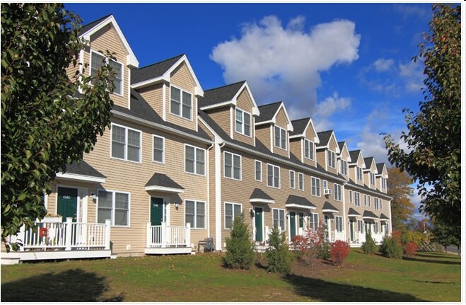 Legacy Park Apartments in Lawrence, MA - Foto de edificio