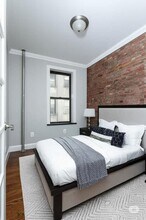 314 E 106th St in New York, NY - Foto de edificio - Building Photo