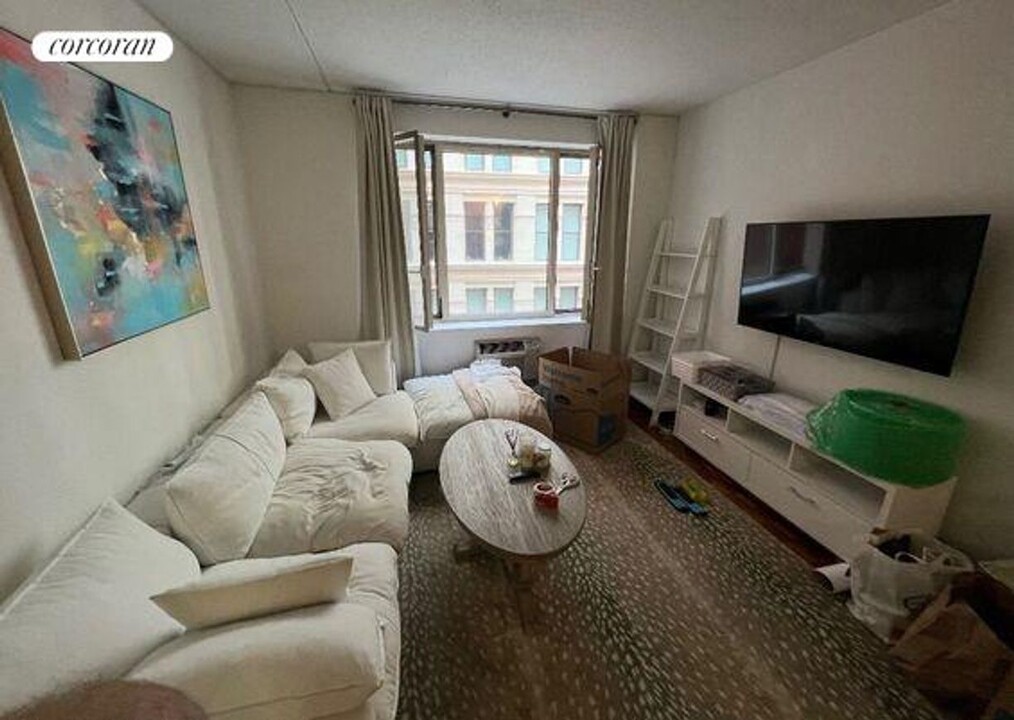95 Worth St in New York, NY - Building Photo