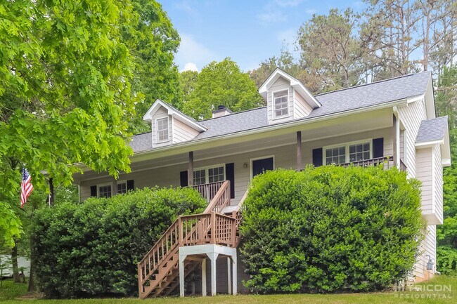 property at 65 Brentwood Dr