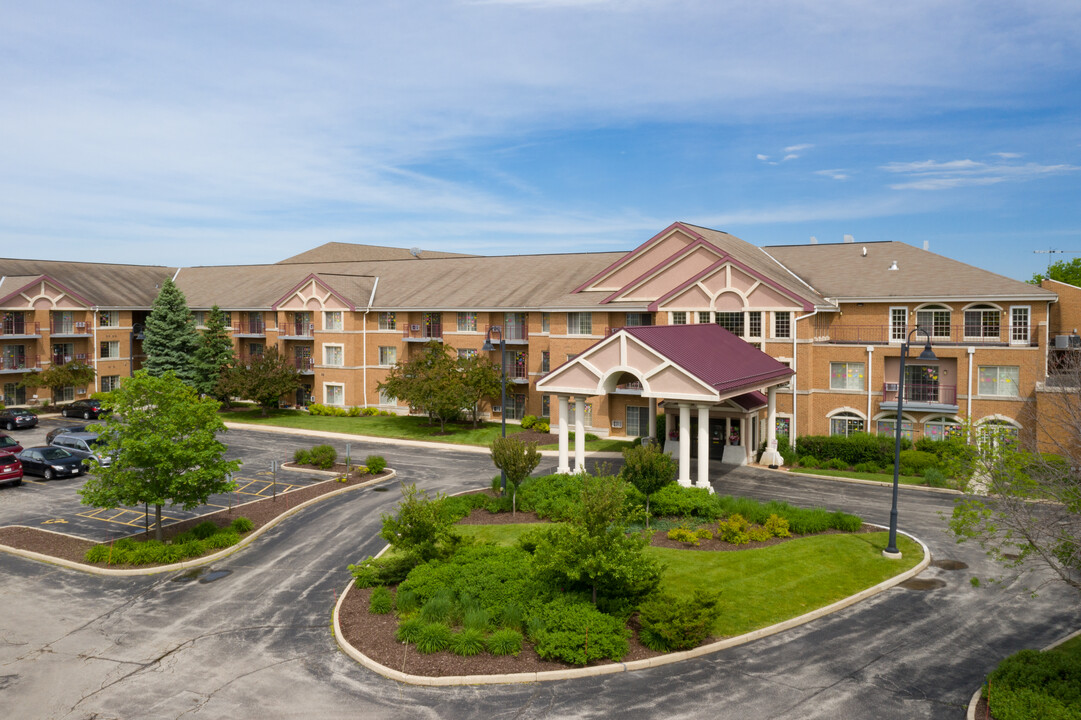Regency New Berlin Senior Living in New Berlin, WI - Foto de edificio