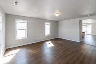9105 W Red St in Cheney, WA - Building Photo - Building Photo