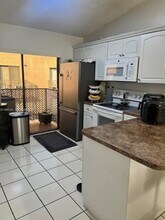 2815 W 76th St in Hialeah, FL - Building Photo - Building Photo