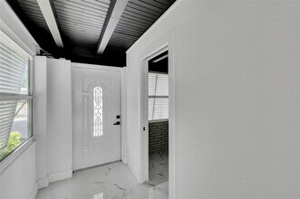 2421 Garfield St in Hollywood, FL - Building Photo - Building Photo