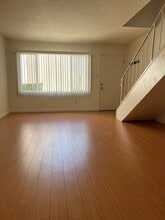 2649 Andover Ave in Fullerton, CA - Foto de edificio - Building Photo