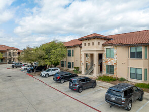 Muir Lake in Cedar Park, TX - Building Photo - Building Photo